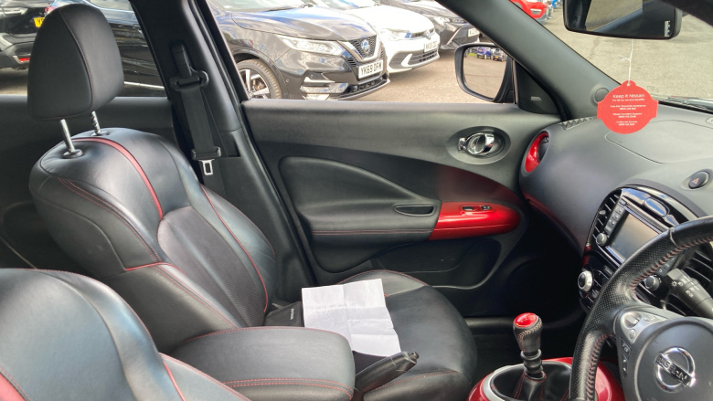 Nissan Juke 1.2 DiG-T Tekna 5dr Petrol Hatchback